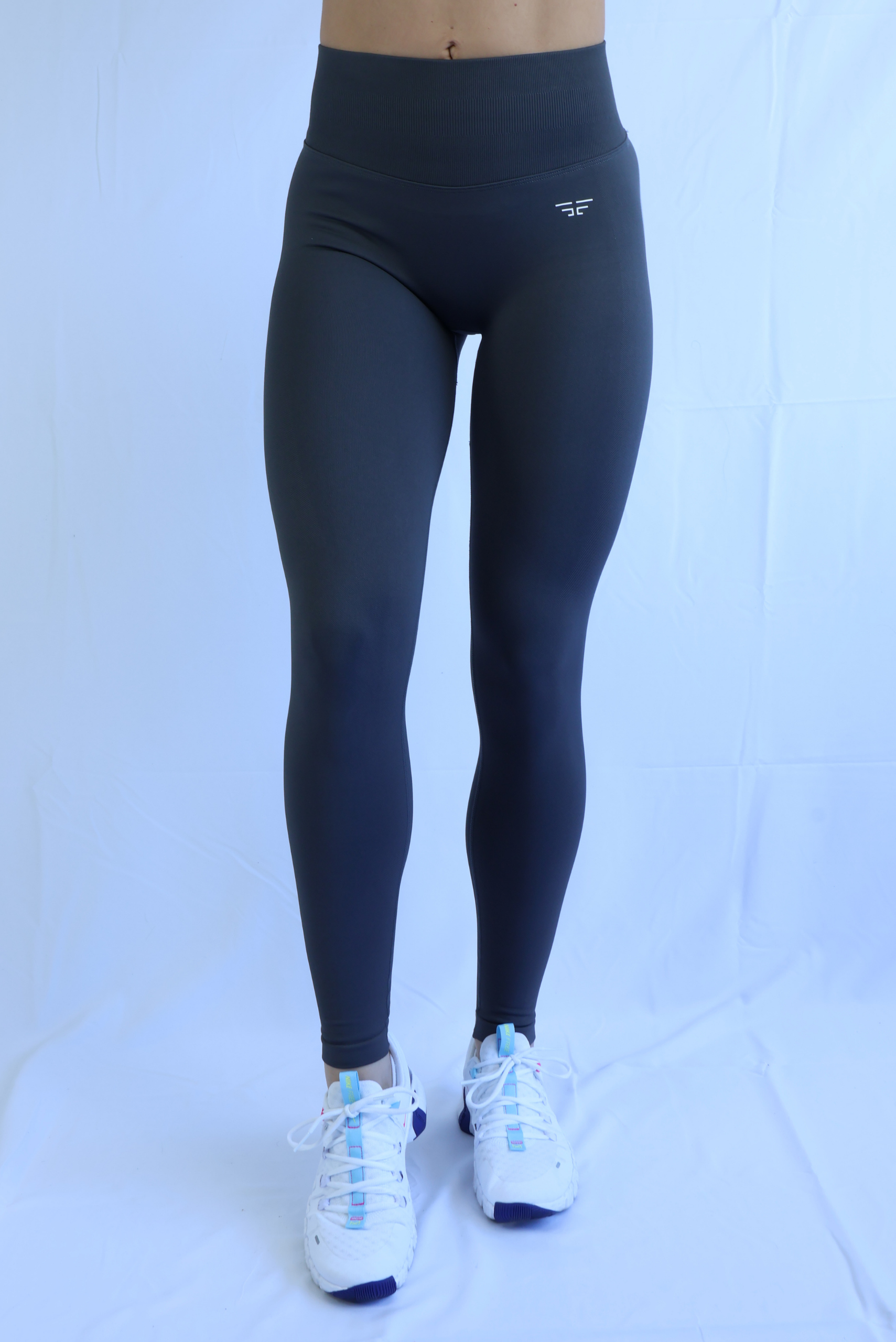Elevate High-Rise Legging
