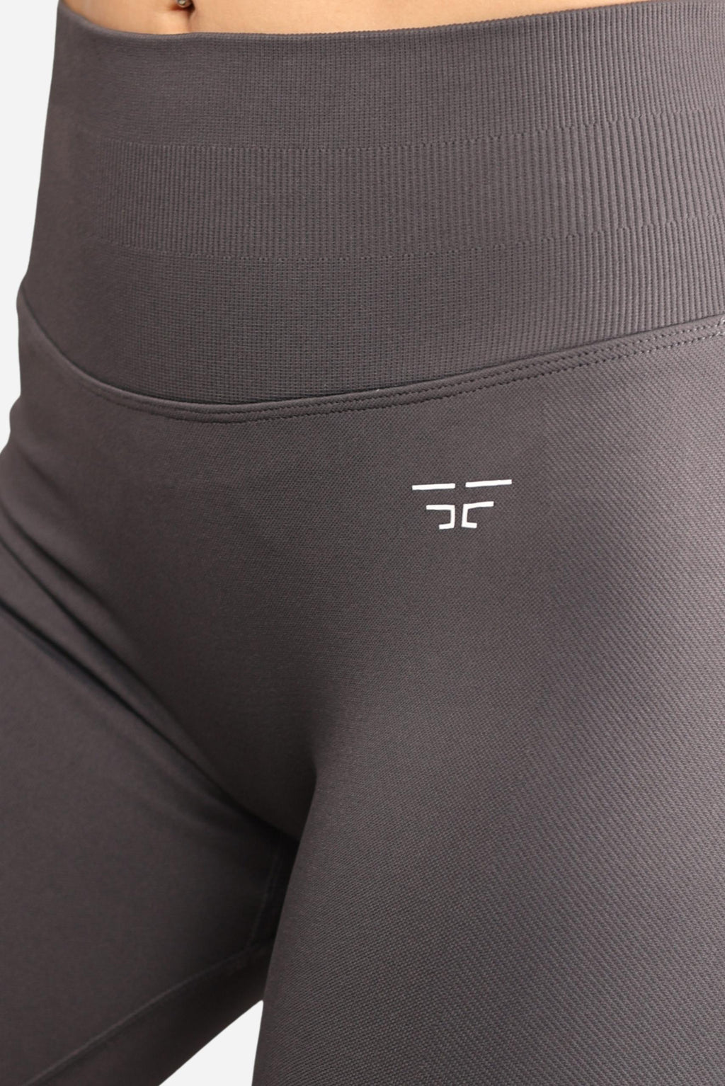 Elevate High-Rise Legging