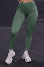 Elevate Mid-Rise Legging
