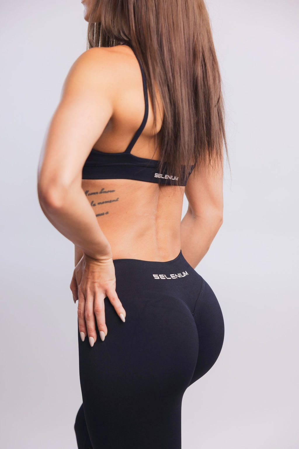 Emerge Mid-Rise Leggings - Black - Clearance